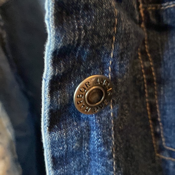 Jean Jacket - Picture 3 of 4